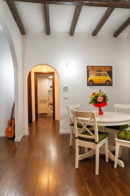 Accogliente Intero Apartment Rom
